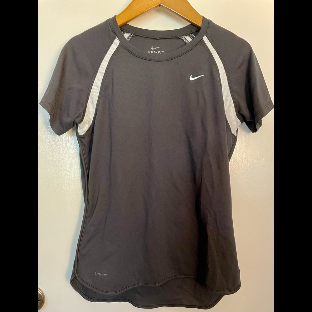 Grey Nike Dri-Fit Shirt